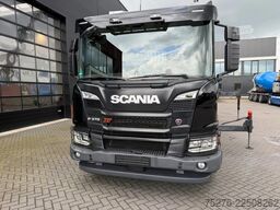 Scania P370 XT 6x2 HMF 3220-K6+Fly jib FJ600-K3 Euro 6D