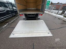 FUSO Canter 7C18 Koffer mit Ladebordwand *Klima*