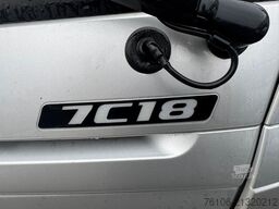 FUSO Canter 7C18 Koffer mit Ladebordwand *Klima*