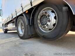 Mercedes-Benz ACTROS 2545 6x2 BOX 8m10 x 2m80 - TAILLIFT - LI...
