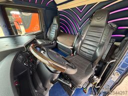 Scania R580 8x4*4 BIG AXELS / RETARDER / 