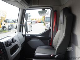 Renault D16 / NEW Tow truck 7.7 m / 170 tho. km