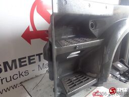 Daf Occ opstapbak links xf105