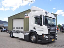Scania P420 2023 BDF + DHOLLANDIA / SLAAPPLAATS / VANG...