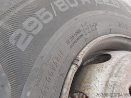 Uniroyal Occ vrachtwagenband 295/80R22.5 154/149M Uniroyal