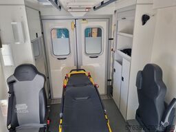 Mercedes-Benz Sprinter Rettungswagen Krankenwagen