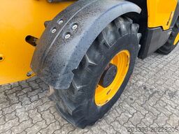 JCB 535-125 / 2016 BJ / 3.571 H / 12.5 Meter