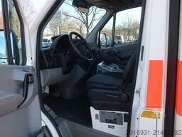 MERCEDES-BENZ Nr.129 Sprinter RTW 516CDI 1.Hand / Kamera