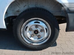 FORD Nr.208 Transit 9 Sitzer / Tempomat / Klima / AHK