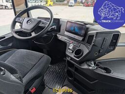 Mercedes-Benz Actros 1853