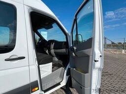 MERCEDES-BENZ Sprinter Kasten 314CDI, 6 Sitzplätzen+ Regalen