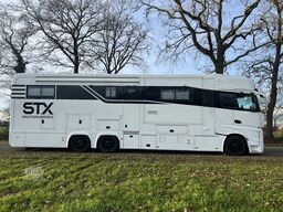 Mercedes Actros STX Motorhome Mercedes Actros, met auto ...