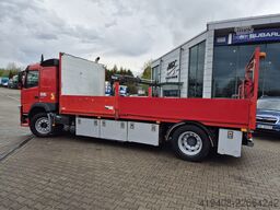 Volvo FM 330 / 4x2 / Hds Fassi / Serviced!