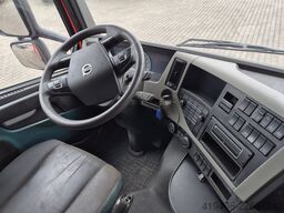 Volvo FM 330 / 4x2 / Hds Fassi / Serviced!