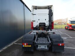 Mercedes-Benz Actros 1942 Tractor unit