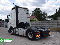 VOLVO FH 460 Globetrotter XL i-Save I-ParkCool