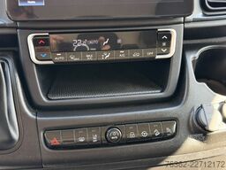 Peugeot Boxer Kasten 435 L4H2  180 AUT/NAvi/PDC