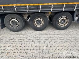 Schmitz Cargobull Curtainsider Standard