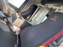SCANIA P320 CB 4x4 Doka AHK Klima 9-Sitze Aut. Stdhz.