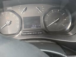 Peugeot Kastenwagen Expert  EZ 07/2020, 199.000 km Automatik