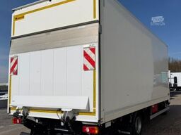 FUSO Canter 7C18 3-Sitzer Klima Koffer Ladebordwand