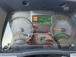 FUSO Canter 7C18 3-Sitzer Klima Koffer Ladebordwand