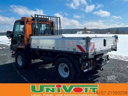 LINDNER Lindner Unitrac Bucher Schneepflug Streuer
