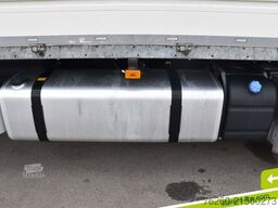 RENAULT T460 Planenaufbau LBW 2500Kg Retarder NAVI