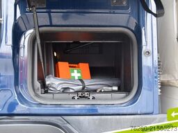 RENAULT T460 Planenaufbau LBW 2500Kg Retarder NAVI