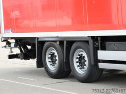 SCHMITZ CARGOBULL SKO 18 /CITY/LBW 2000 kg /CARRIER HE 19/LENKACHS