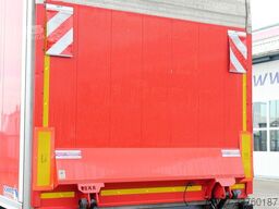 SCHMITZ CARGOBULL SKO 18 /CITY/LBW 2000 kg /CARRIER HE 19/LENKACHS