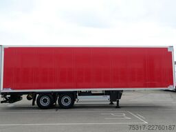 SCHMITZ CARGOBULL SKO 18 /CITY/LBW 2000 kg /CARRIER HE 19/LENKACHS