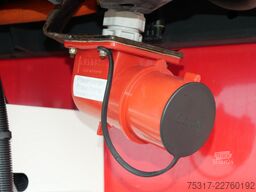 SCHMITZ CARGOBULL SKO 18 /CITY/LBW 2000 kg /CARRIER HE 19/LENKACHS