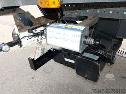 SCHMITZ CARGOBULL SKO 18 /CITY/LBW 2000 kg /CARRIER HE 19/LENKACHS