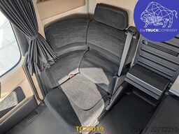 Mercedes-Benz Actros 1853