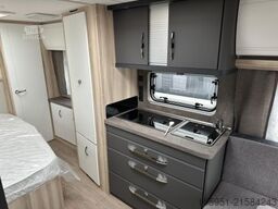 Hobby De Luxe 495 WFB