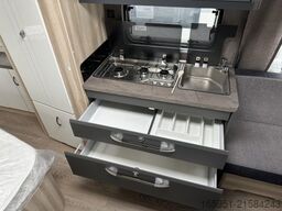 Hobby De Luxe 495 WFB