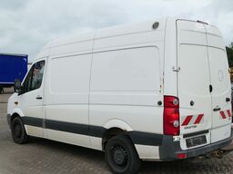 VW Crafter 4x2, Werkstatt, 3,5to. AHK, Klima