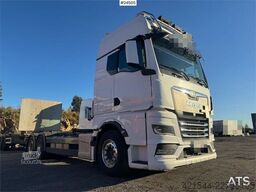 MAN TGX 26.510 Container Chassis – Zepro Tail Lift
