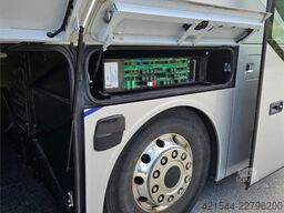 Setra S516HD Coach – 49 + 1 + 1 seats – 313,000 km