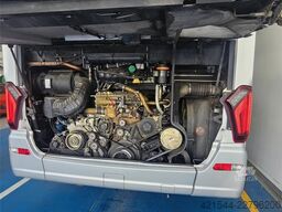 Setra S516HD Coach – 49 + 1 + 1 seats – 313,000 km