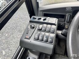 Volvo 8700 Route Bus – 32 Seats – 150,000 km