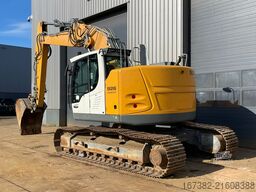 Liebherr R926 Compact