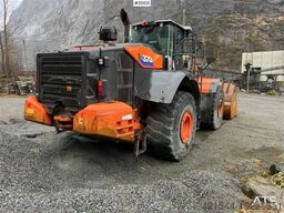 Hitachi zw370-6 Wheel loader w/ scale, printer and bucket