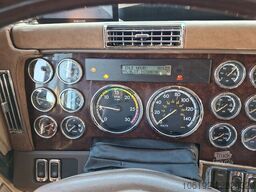 Freightliner Coronado