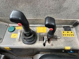 DIECI Icarus 40.16 ET 166 / 4.238 h / 2003