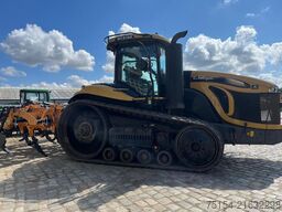 Challenger MT 875E