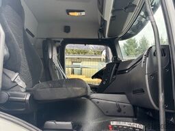 Mercedes-Benz Arocs 2846 Kipper+HIAB 232-5