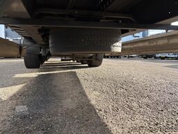 Wielton Mega volume 100 m3, Edscha curtainside SAF-Disc...