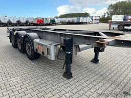 Van Hool 3B2015 20FT/30FT ADR chassis / galvanized / dis...